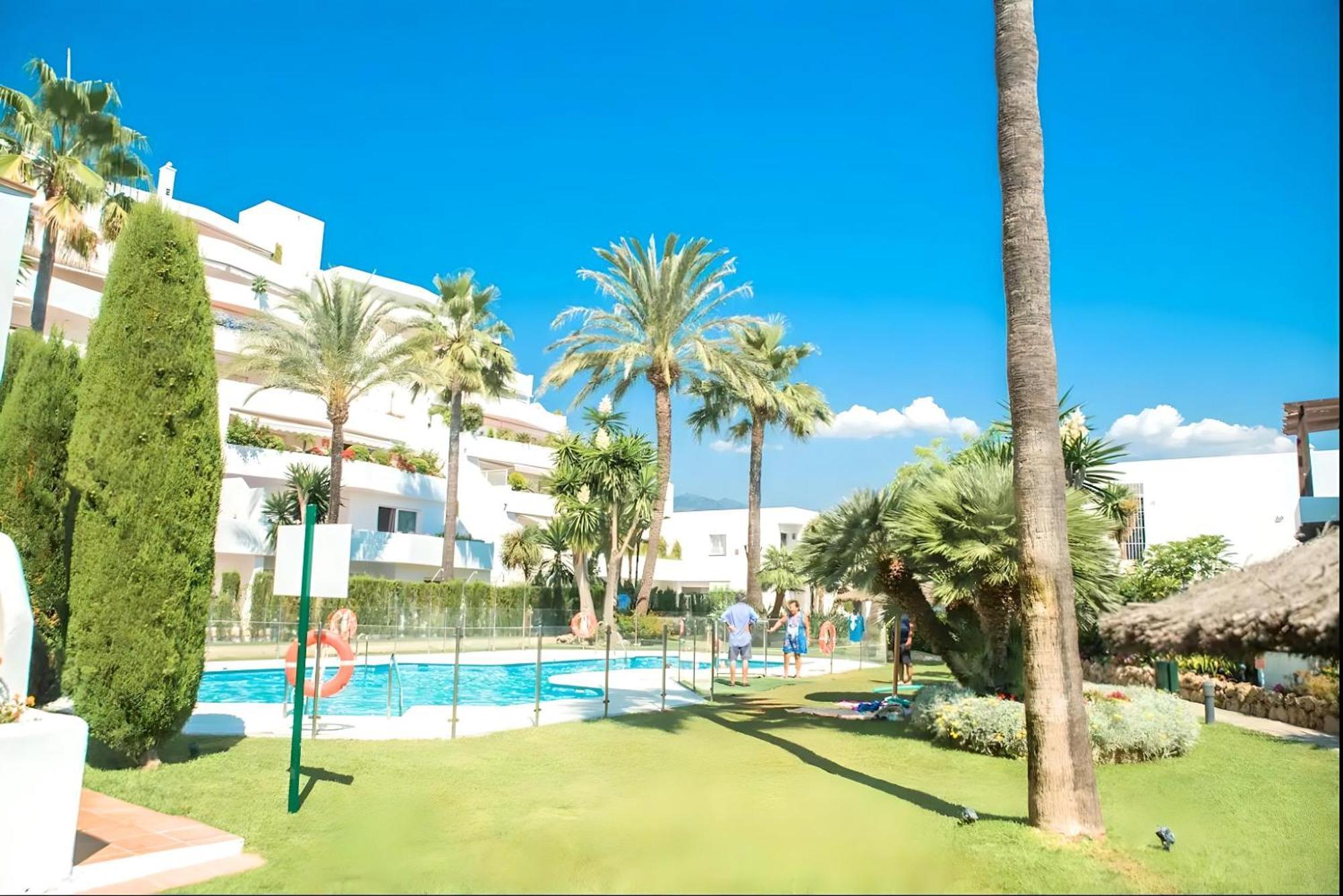 Gorgeous 2Br Apt. W/ Mountain View Puerto Banus Marbella Exterior photo